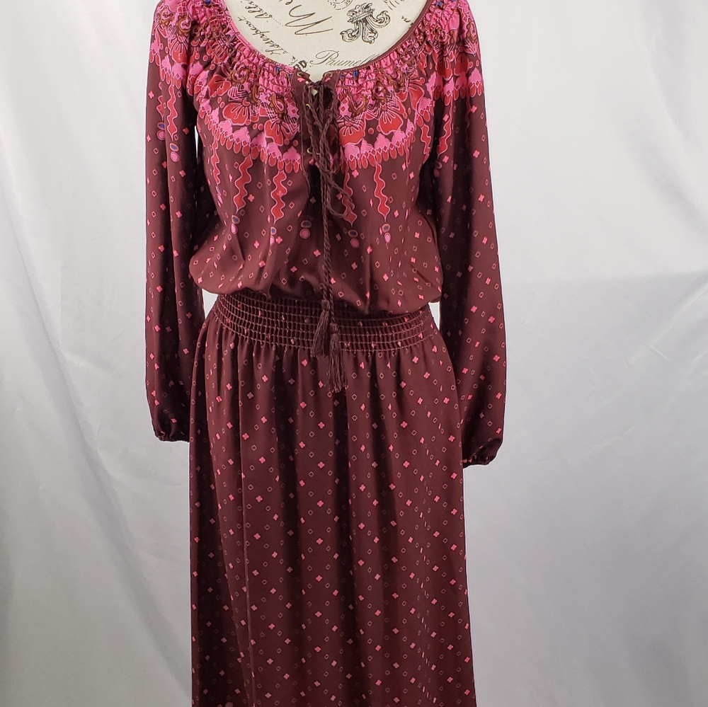 {Chelsea & Violet} NWT Burgundy Floor length Dress